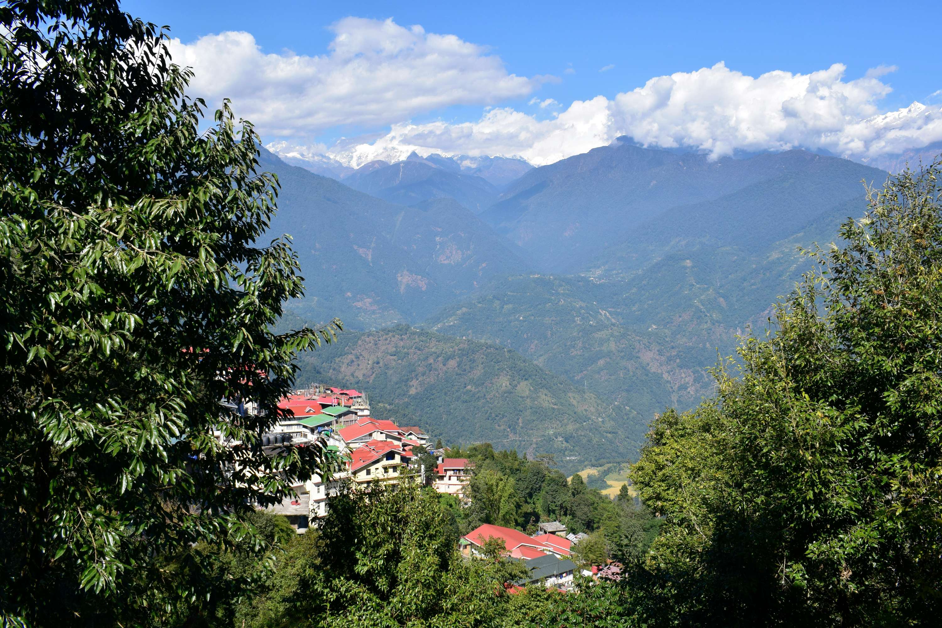 Scenic Himachal Getaway: Manali, Dharamshala & Dalhousie  6-Days Tour