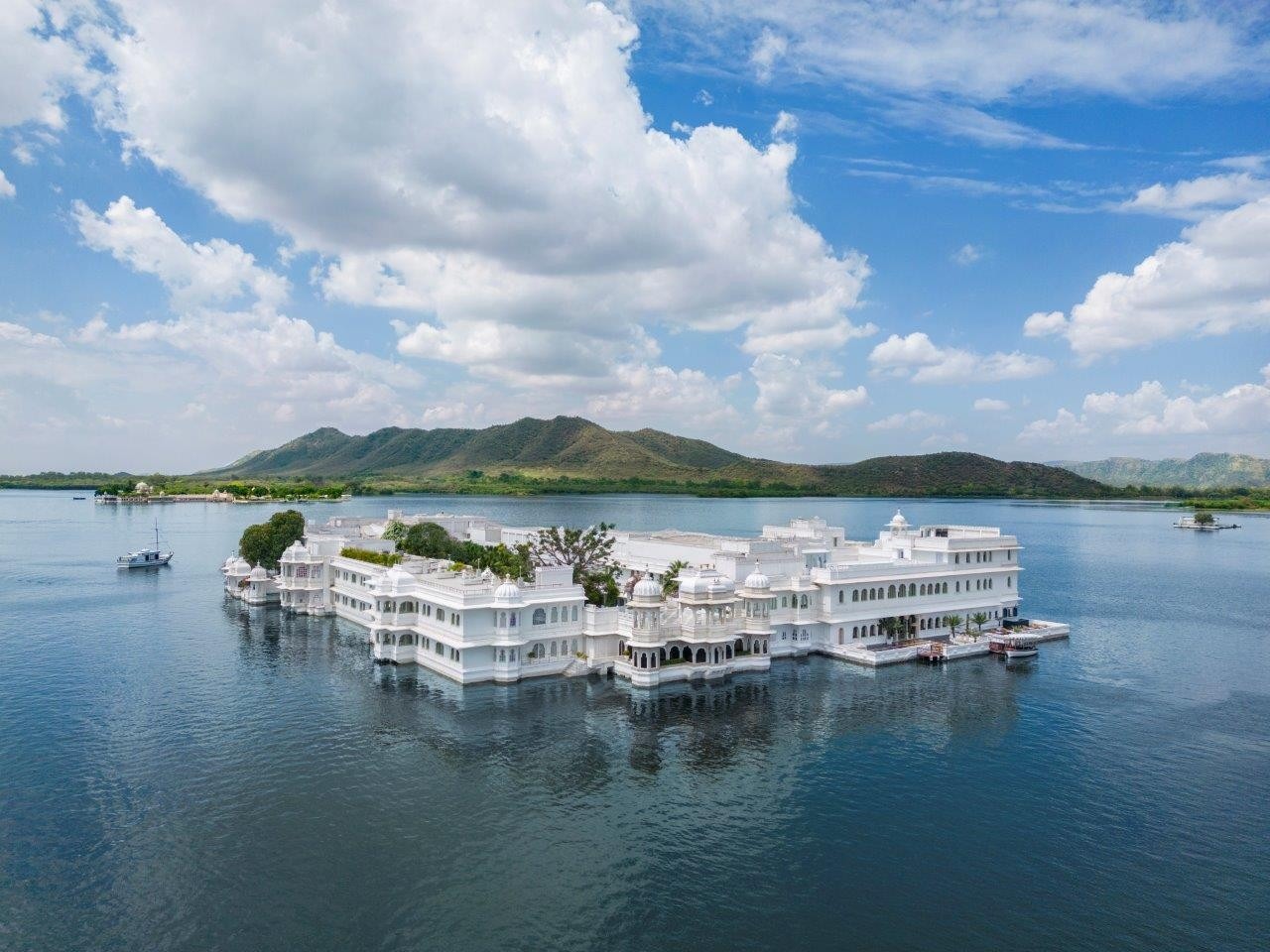 A 6-Day Journey through Udaipur and Mount Abu