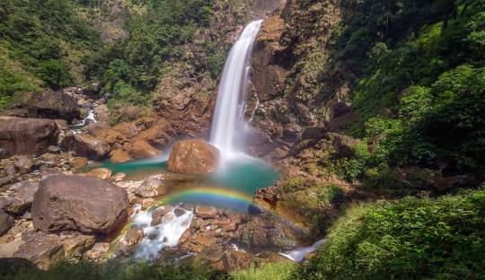 Serene Shillong Cherrapunji Meghalaya : Shillong Peak & Elephant Falls 5-Day Tour Package