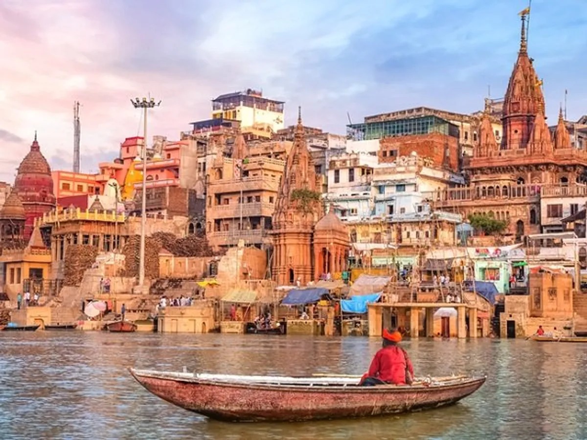 Ayodhya Prayagraj Varanasi tour pacakge for 4Nights 5Days - Travel On Ease