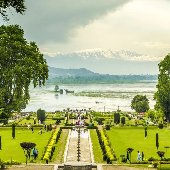 6 Nights 7 days Kashmir Honeymoon tour