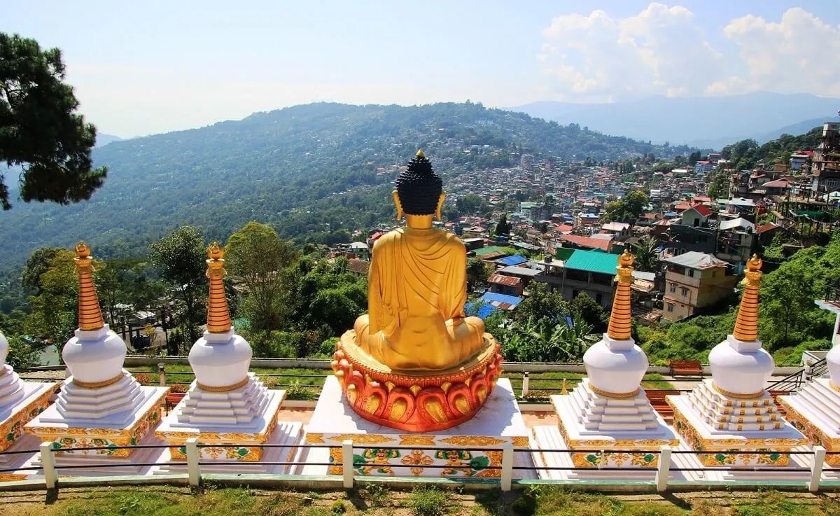 Darjeeling Pelling Gangtok Kalimpong tour package for 9 Nights 10 Days