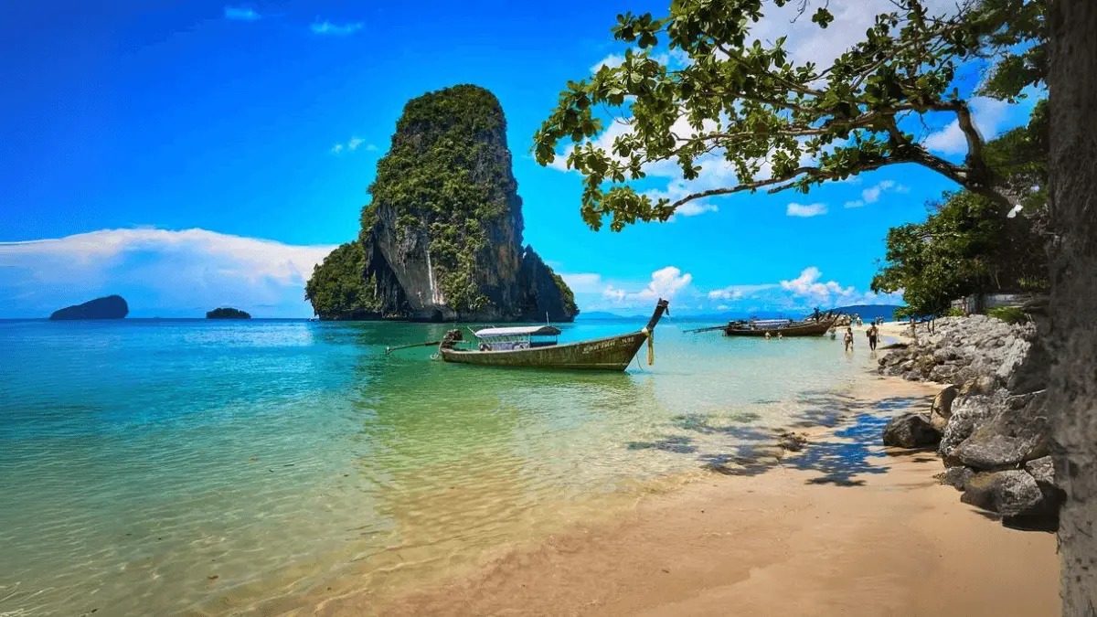 Krabi Railay Beach Phuket tour package for 6 Nights 7 Days