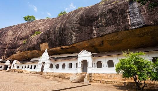 Dambulla Kandy Nuwara Eliya Kataragama tour package for 6 Nights 7 Days