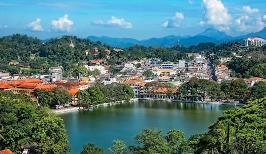 Kandy Nuwara Eliya Bentota Colombo tour package for 6 Nights 7 Days