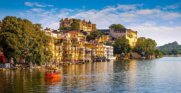 Udaipur Royal Retreat: 6 Nights, 7 Days of Heritage and Adventure