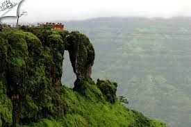 Heritage Trails and Scenic Hills: The Best of Maharashtra